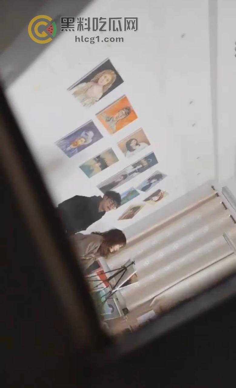 画室半夜激情野战!大学生大胆打野炮,被同学意外拍下流出,校园群炸锅!-4