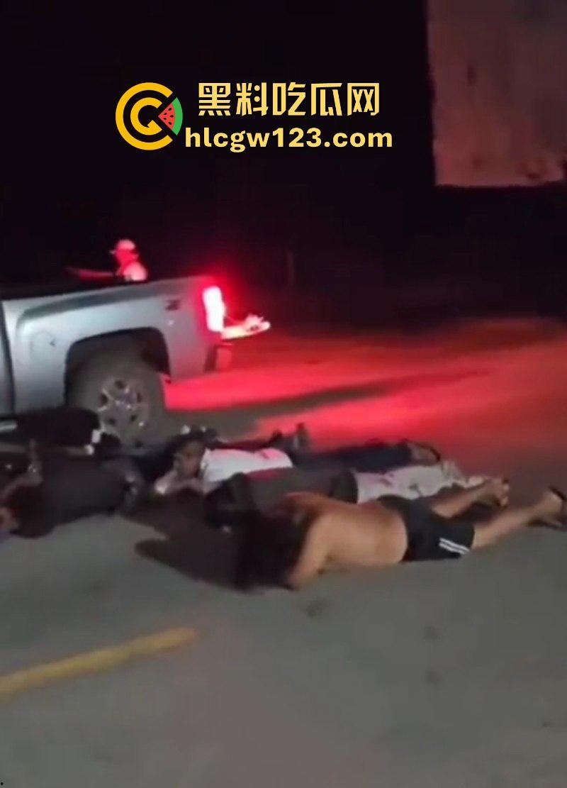 墨西哥锡那罗亚贩毒集团 8名成员遭【Mayo】派俘虏后枪决 现场视频流出!-3