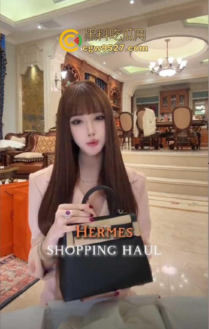 抖音极品网红【月亮Vera】榜一福利视频曝光,擦边自慰,钱财性欲双丰收,反差婊天花板!-2