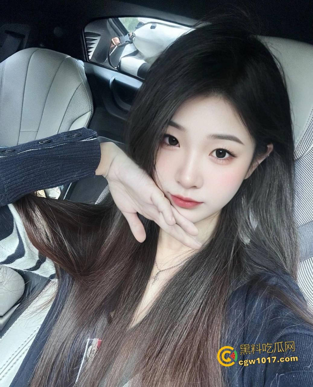 约炮大神【大庆哥】,楼道猎艳刚刚毕业小女奴,全裸跪地卖力口交羡慕死人,无套抬腿后入爆操,又一条小母狗诞生!-2