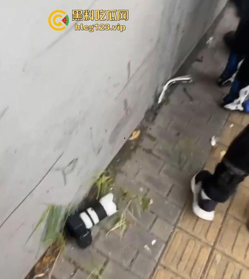 北京追焦师隧道拍摄惨被撞 女骑手当场吓傻 视频曝光事故全过程-7