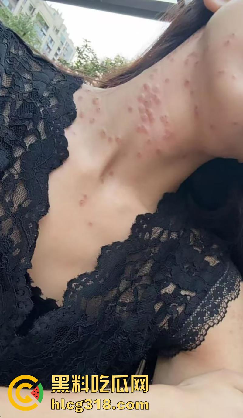 酒吧约炮学生妹，竟遇到生化母体，一次操逼悔恨终身啊，试纸两条杠吓得大哥哇哇叫，这回老实了吧！-10