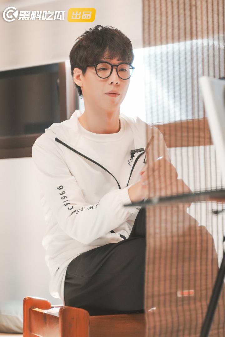 黑料吃瓜网新春特播短剧-《再见贱人4之我不绿了!》EP03-7