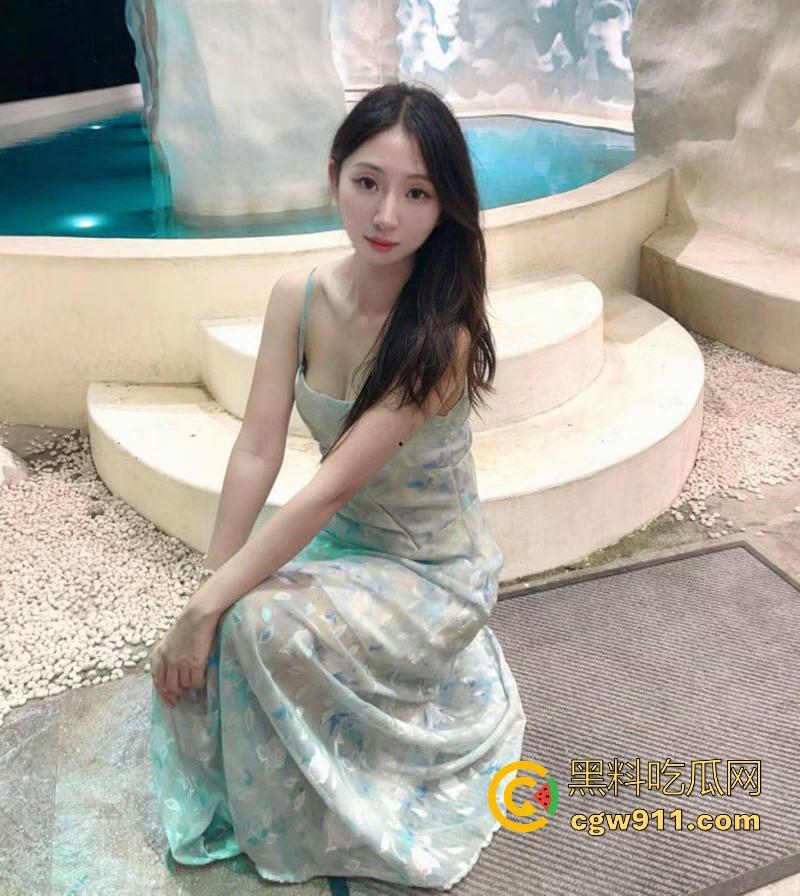 武汉生物工程学院高颜值女神【李晓婷】御姐气质极品身材,露脸口交狂吞大屌榨精,反差拉满让人遐想无尽!-2