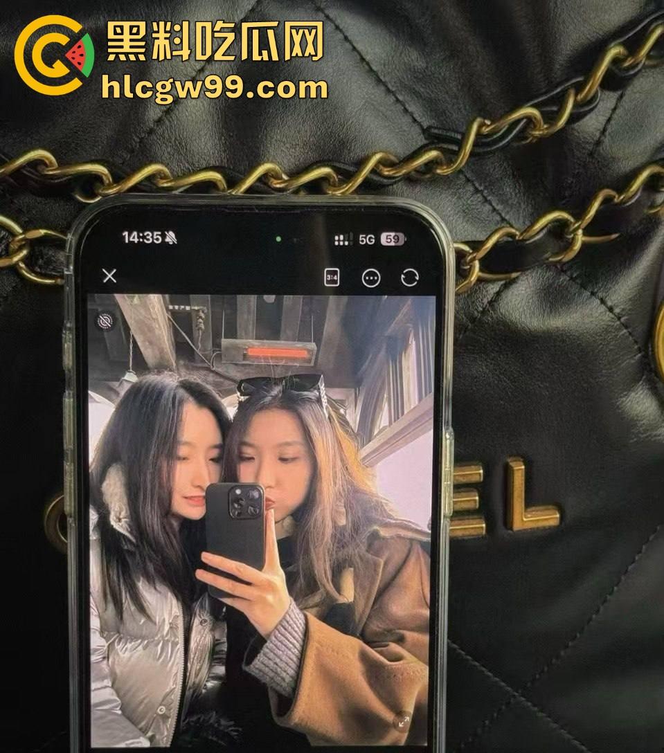 石家庄邮电职业技术学院讲师【张晓】反差炸裂,探探上发骚钓男人,讲台上斯文,软件上骚得停不下来!-1