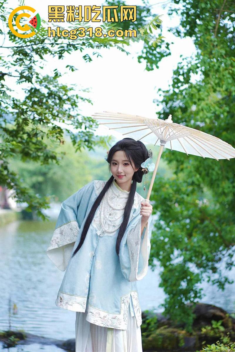 一线天嫩鲍女神田思涵,苏州师范清纯甜妹,背着男友约操体育生,结果被渣男泄漏视频曝光!-2