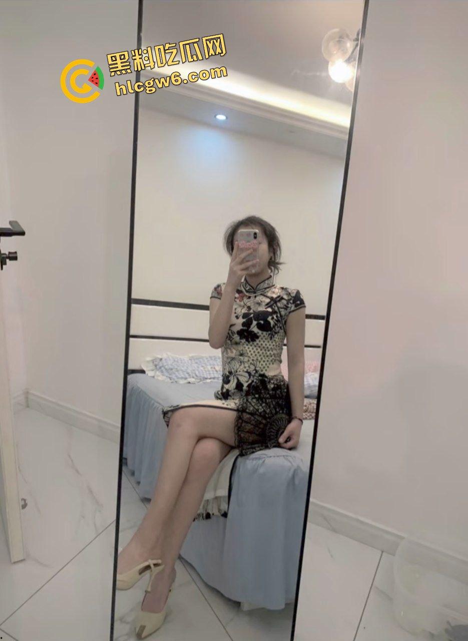 山东潍坊反差母狗社会小少妇『邓慧』寂寞饥渴喊闺蜜约炮大哥 酒店开房双飞激情！原创独家流出！-4