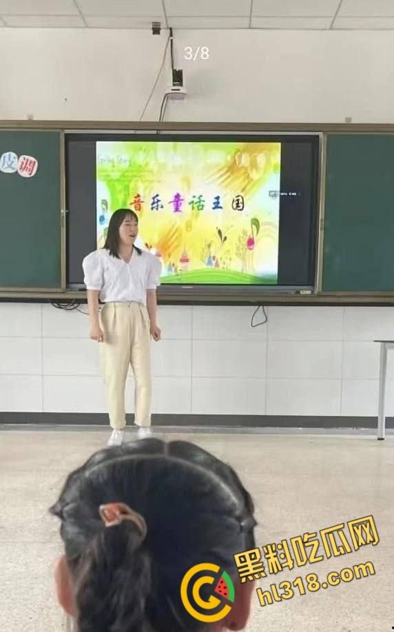 浙江苍南音乐老师【洪冬暖】,出轨肌肉猛男被抓,原配带队酒店掀翻床戏,对白暴揍场面超燃!-6