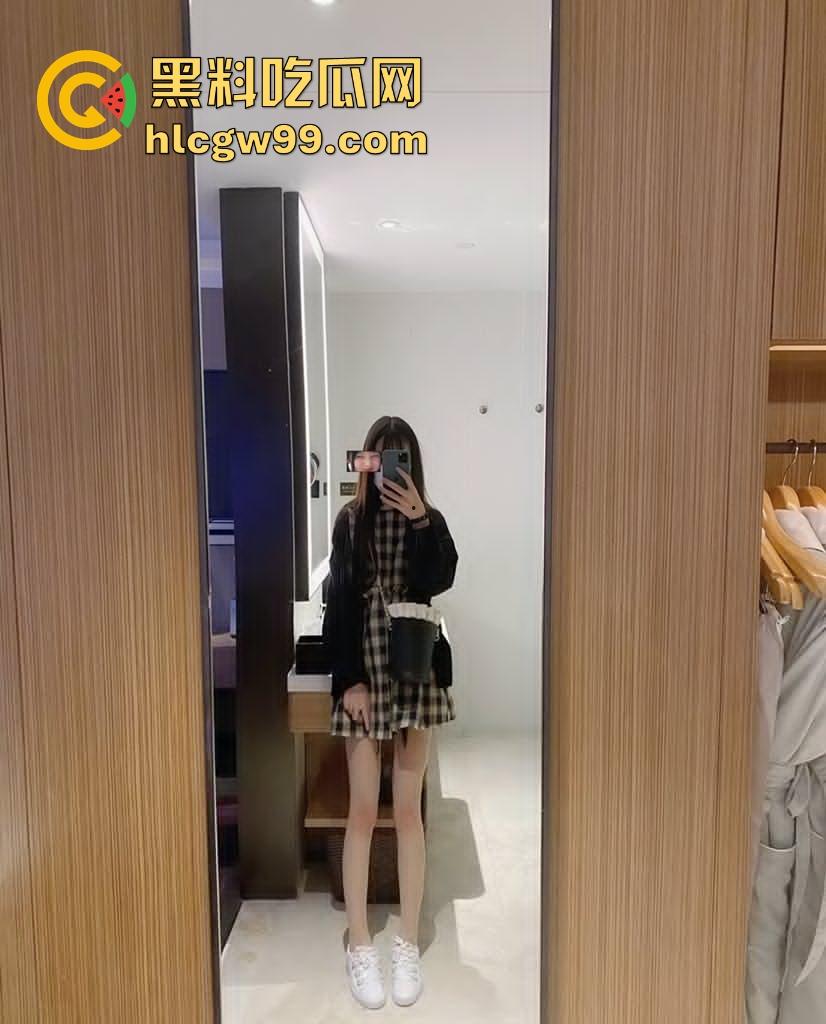 极品白虎少女『neko酱 』天生白虎萝莉圣体贫乳,粉嫩乳头配可爱脸蛋,这种致命反差谁能不心动?-2