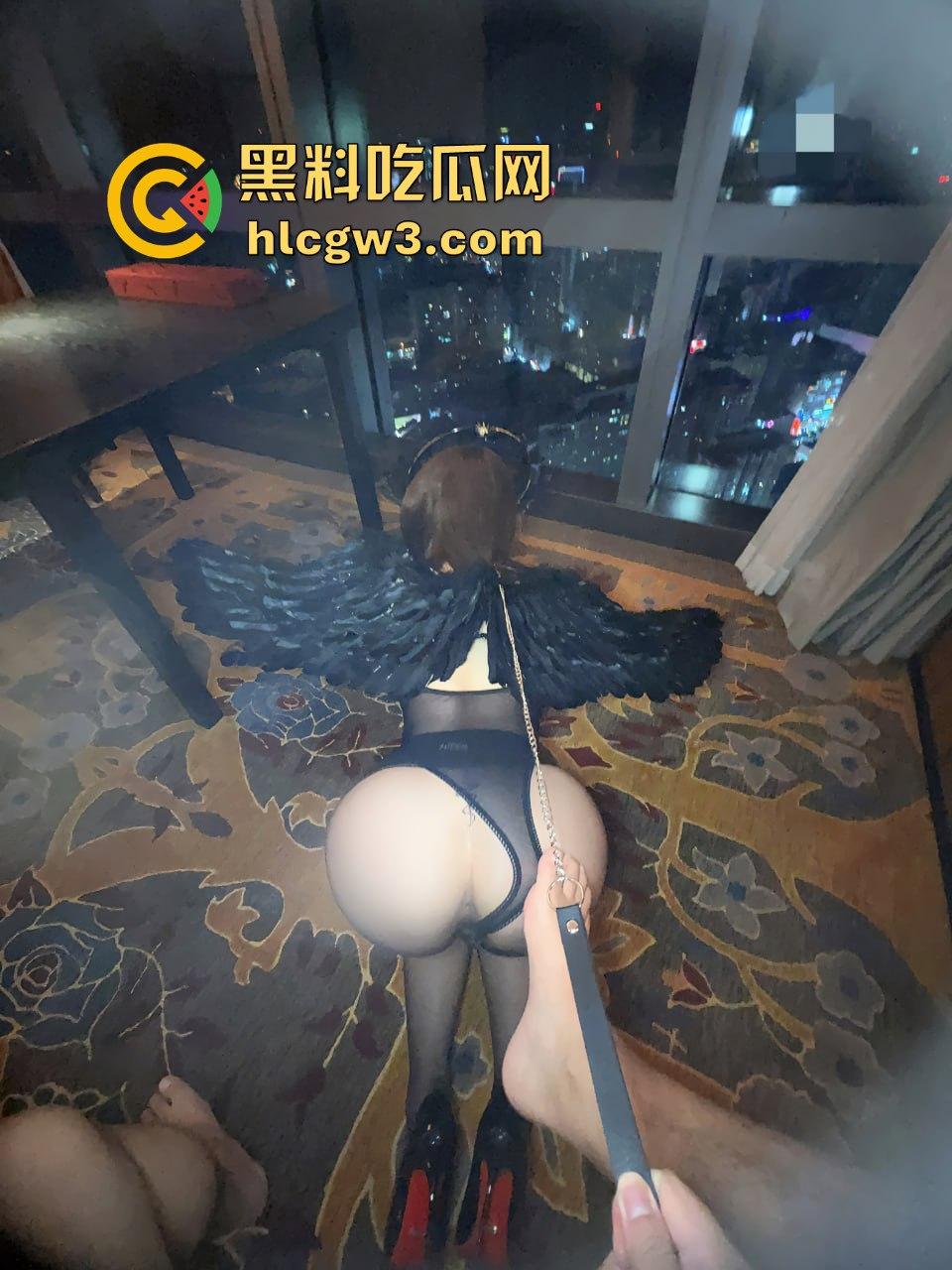 广州性感女神【小魔女】震撼出场,大长腿商务外围女,群P淫乱盛宴,富哥专属精盆!-29