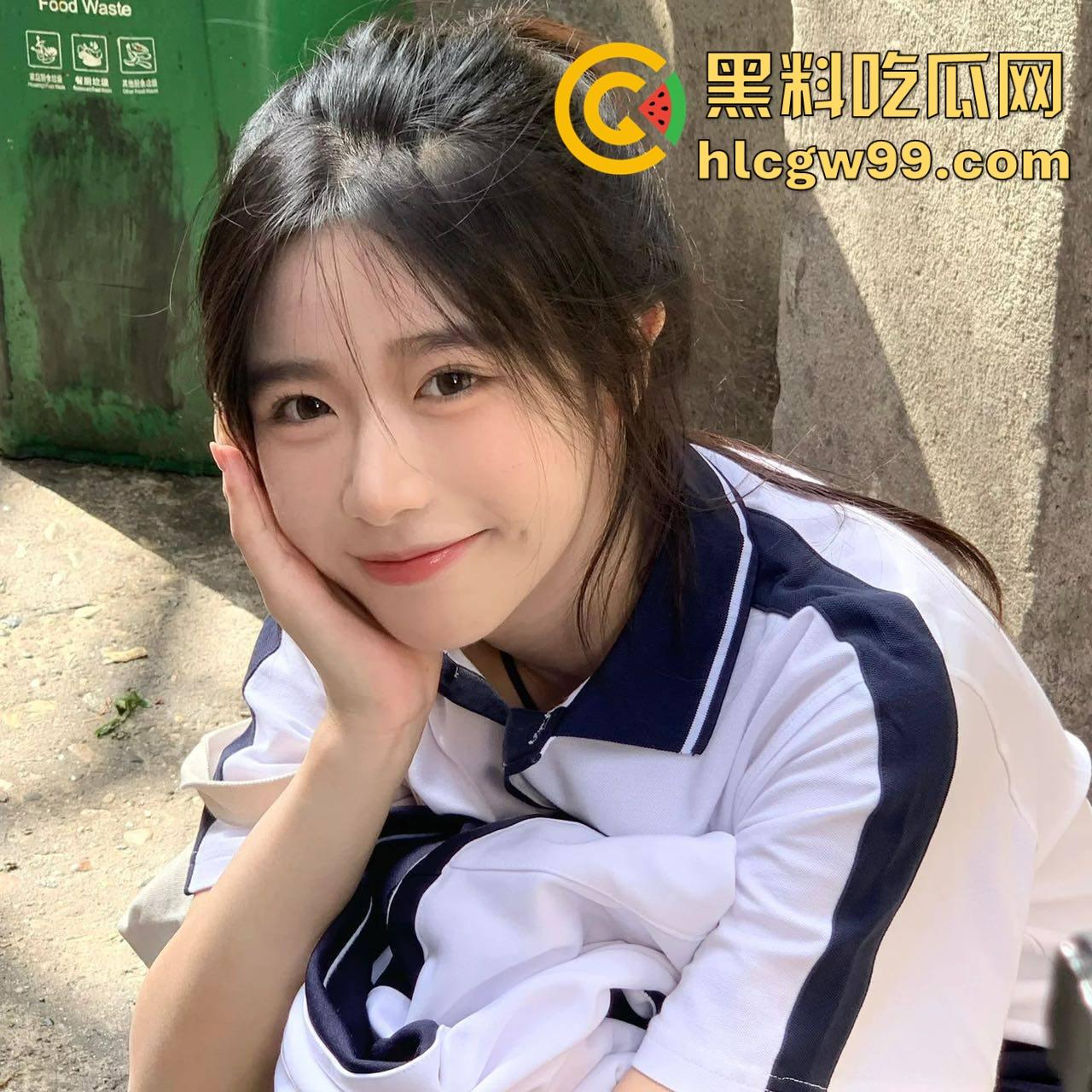 顶级约炮大神出手专约00后清纯妹子 ,撸猫变撸管,后入练手后直接自己坐上来摇到中出,套掉了都没发现!-2