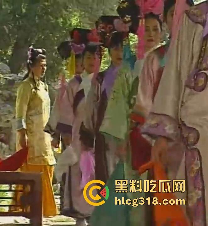 国产电视剧【宰相刘罗锅】秀女入宫露点摸奶片段曝光!以前电视剧这么敢拍,为什么现在不给拍呢!-4