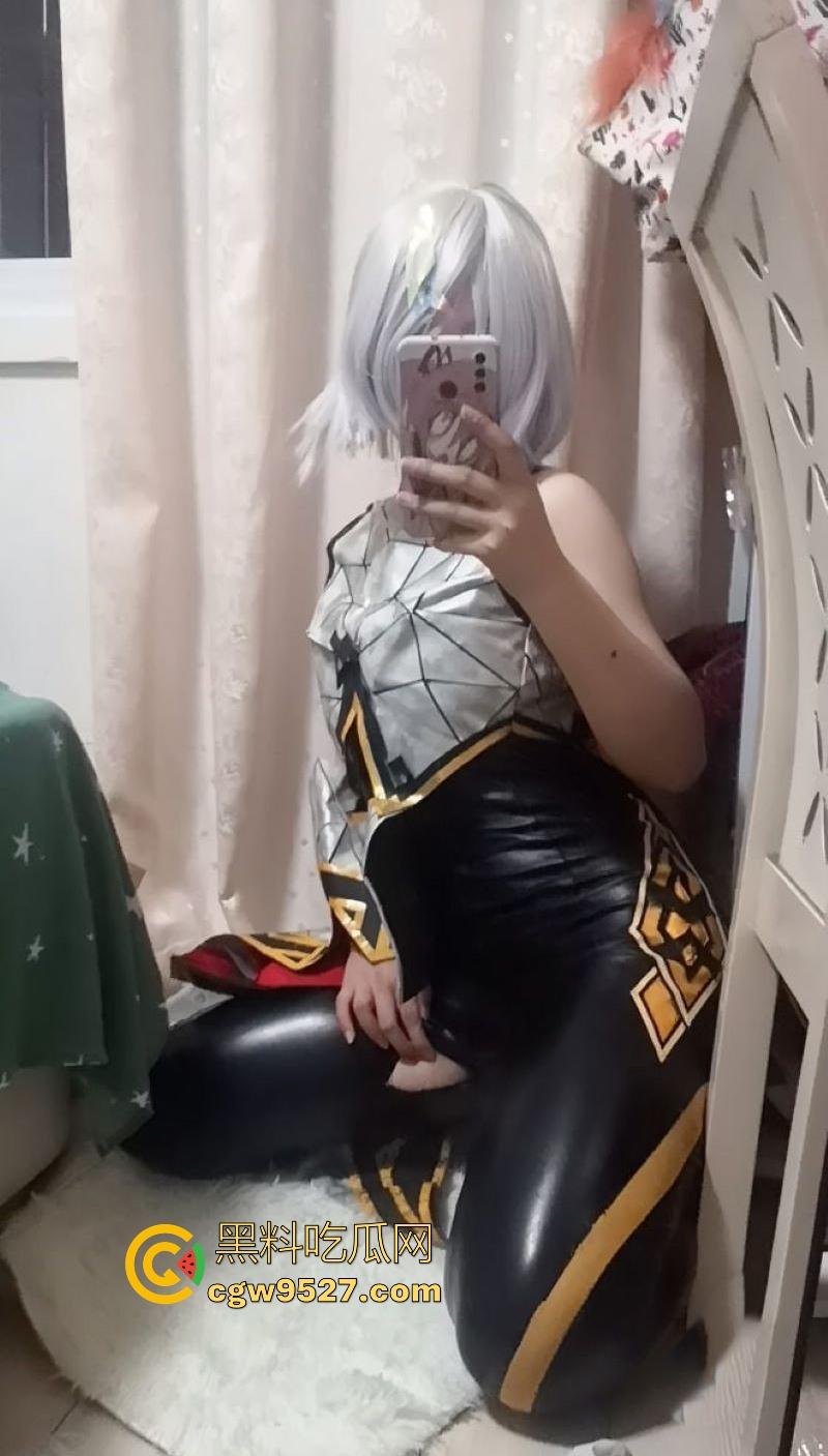 福利姬【沐沐酱】Cos王者荣耀东方镜原皮,嫩穴在镜头前肆意展示,完美还原角色魅惑气质跟奶子!-3