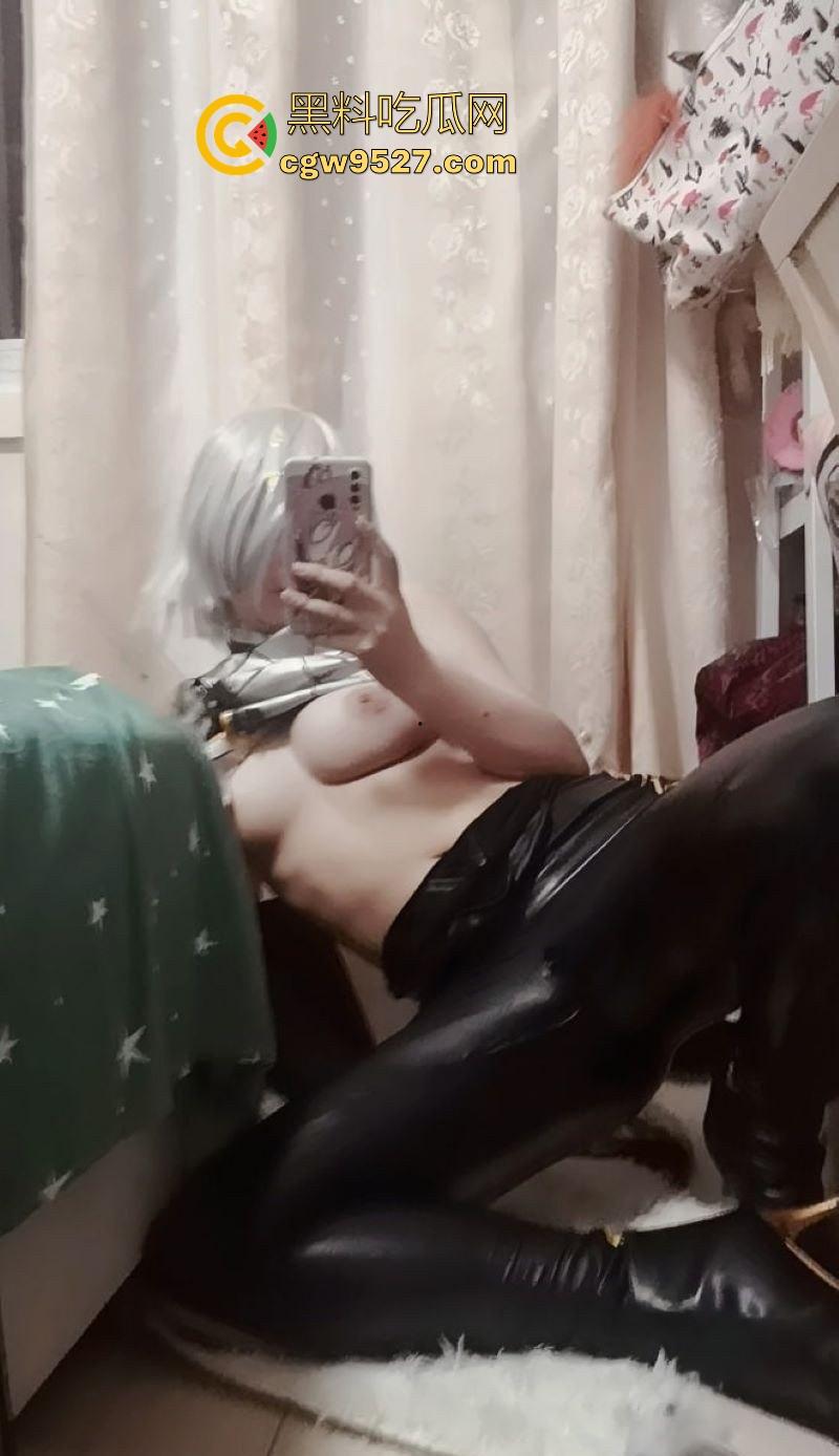 福利姬【沐沐酱】Cos王者荣耀东方镜原皮,嫩穴在镜头前肆意展示,完美还原角色魅惑气质跟奶子!-8