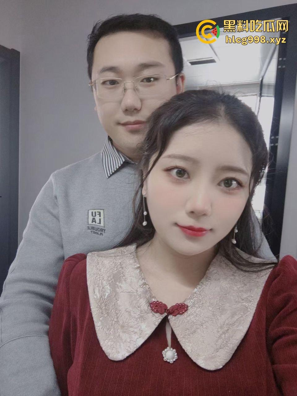 保定骚货【李晶】私密视频被前男友曝光!买卖不成仁义在?得不到逼就要毁掉?-1