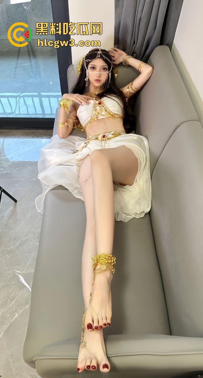 『魔法少女瓦尔基里』完美身材反差付费福利新题材流出!两个极品脸蛋互操淫水四溅,娇喘淫叫中难辨雌雄!-9