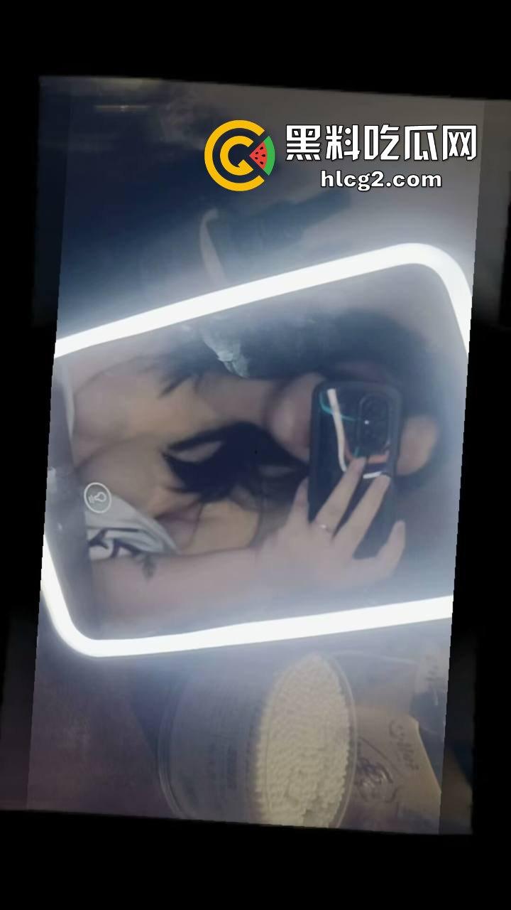 真实投稿曝光!缅甸亚太区07年扶手女『江婷婷』用包养做幌子 骗了老板2万多后跑路回国 被金主曝光性爱视频!-5