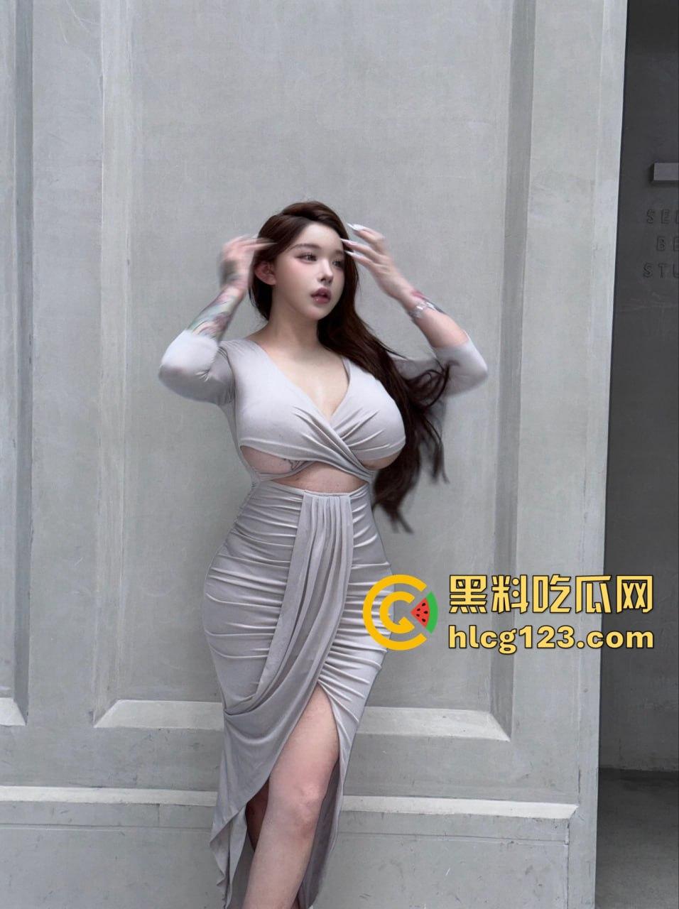 福利鸡希希Gina爆出9月新作!巨乳肥臀颜值炸裂,BUT这可是TS,接受得了再看!-17