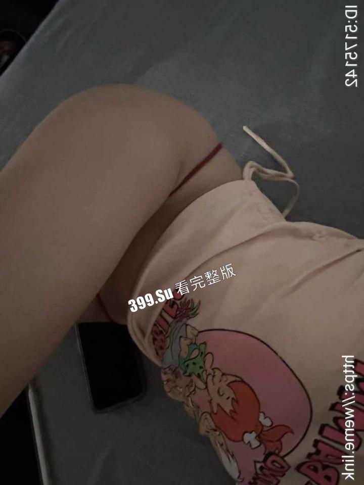 抖音200万粉 #VC #vickyyyii 舞蹈区搞笑博主的微密圈付费内容 没想到抖音里经常出现家人 也抵不住金钱的诱惑开始卖骚了-20