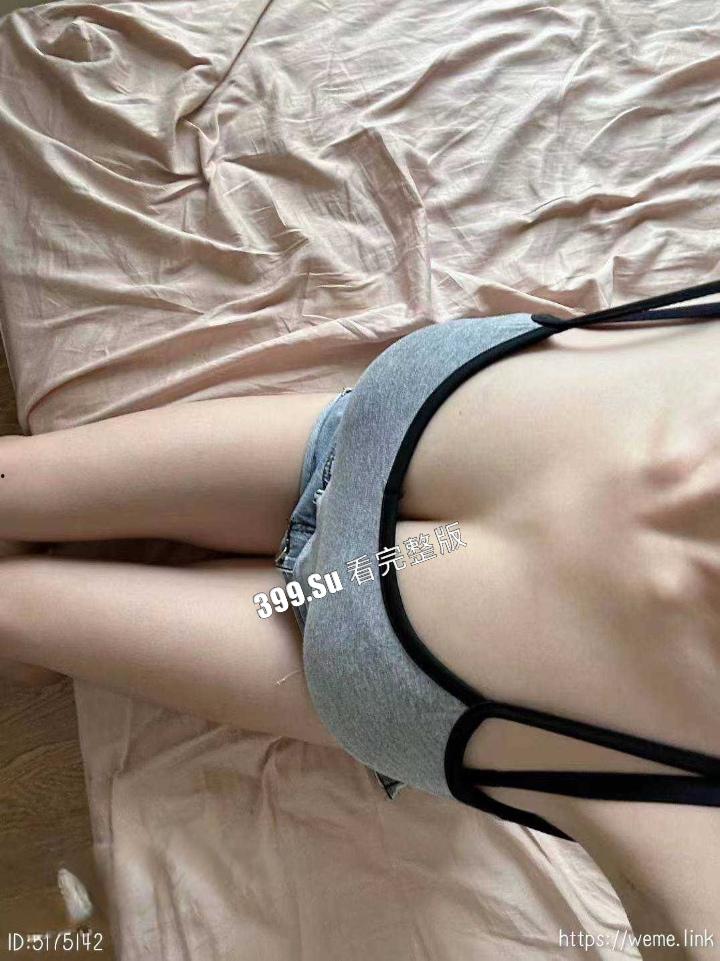 抖音200万粉 #VC #vickyyyii 舞蹈区搞笑博主的微密圈付费内容 没想到抖音里经常出现家人 也抵不住金钱的诱惑开始卖骚了-32