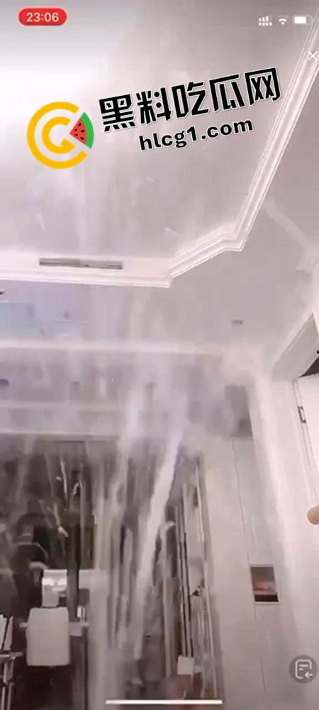 b站UP主【奈妮】直播喷水现场! 付费大佬远程遥控跳蛋操作到把水喷上天花板 真的太会整活了-3