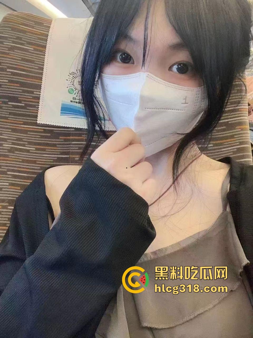 网恋半年大翻车,清纯萝莉秒变大姐,不过胜在身材还在,大哥还是强行带到酒店后入了 狠人一枚!-7