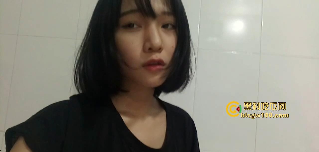 宁夏大学大一清纯学妹【靳晓婉】自拍视频曝光,军训服下都藏不住的骚母狗!-2