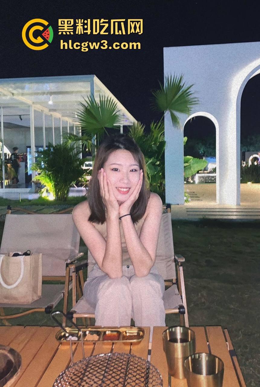 河北清纯反差女友【张梓萱】性爱视频疯传，娇嫩粉穴被操到翻白眼，叫声甜得腻人！-5