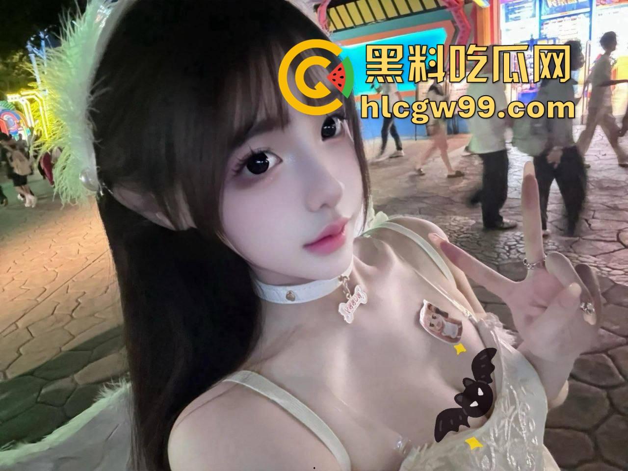 南京瓜友美梦成真,邻居姐姐肤白貌美大长腿，车震中长腿姐姐深喉鸡巴还用脚夹，柔韧性堪比体操冠军！-1