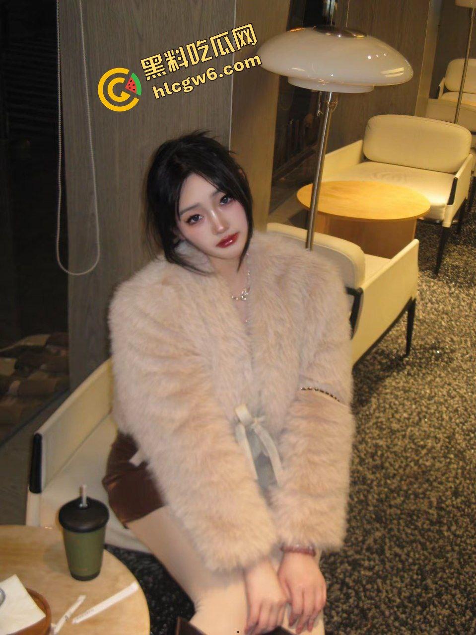 仙桃职业反差女大学生骚贱母狗【姚美喻】不给渣男日逼遭曝光不雅!小肥鲍很欠操!原创独家流出!-4