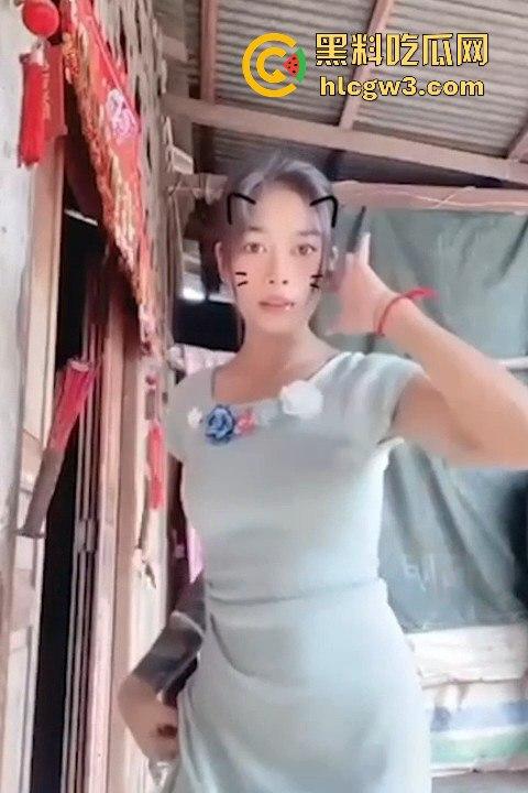 湖南骚货人妻【杨雪琴】偷吃被抓,背着老公搞野男人,不雅视频爆出!-9