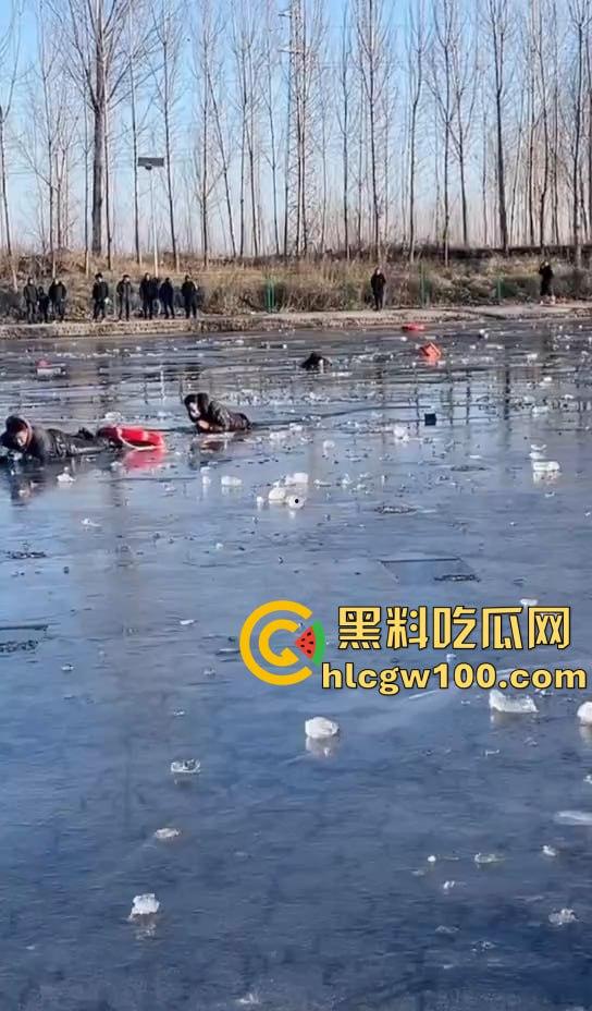 唐山玉田冰钓场惊爆巨祸！多人瞬间落水，冰面坍塌酿惨剧，生死瞬间引关注-7