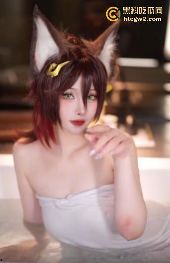 B站主播『图图堡』海边真空写真爆出,美鲍都快从比基尼里蹦出来,有没有鉴鲍大师给个评价,这品相算极品吗?-16