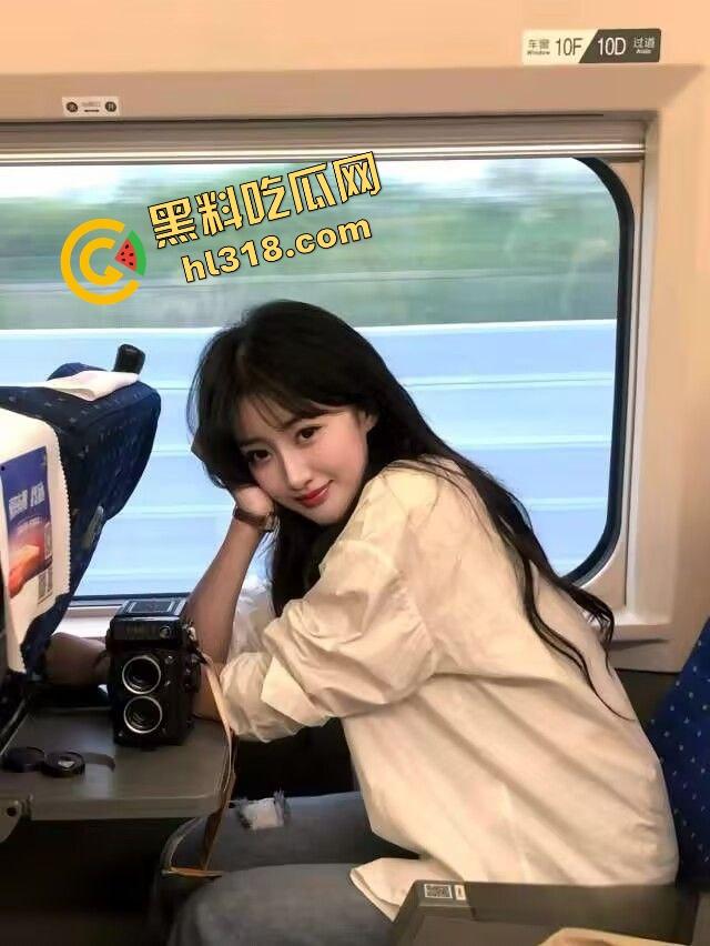 浙江旅游规划师『姚敏 』卖逼瞒老公被金主暴操调教，反差骚货爽到失禁喷尿，良家脸皮下的极品淫娃！-7