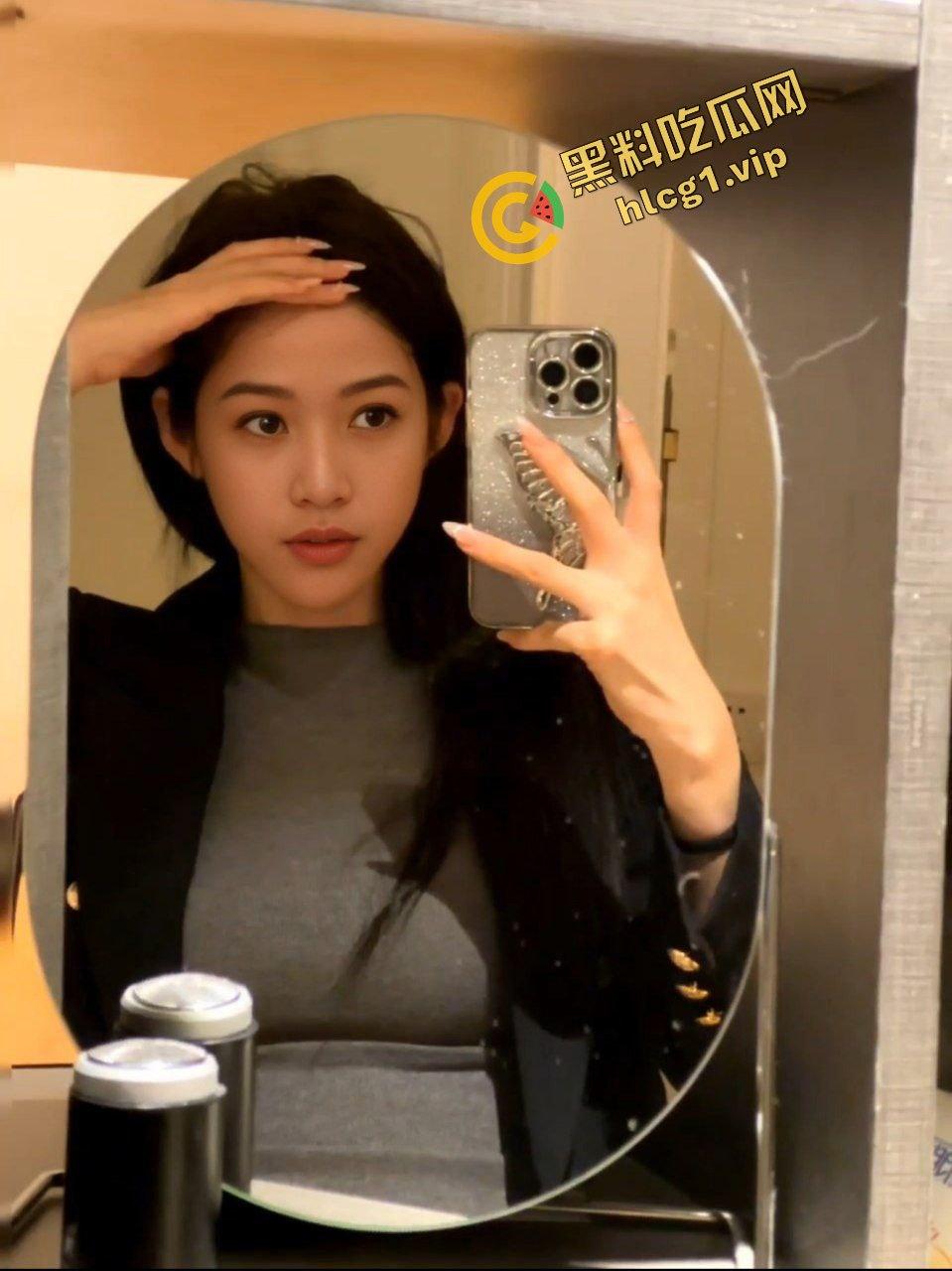 大神约操高颜值黑丝女神,白虎无毛嫩逼,一级顶尖炮架,这钱花的值!-1