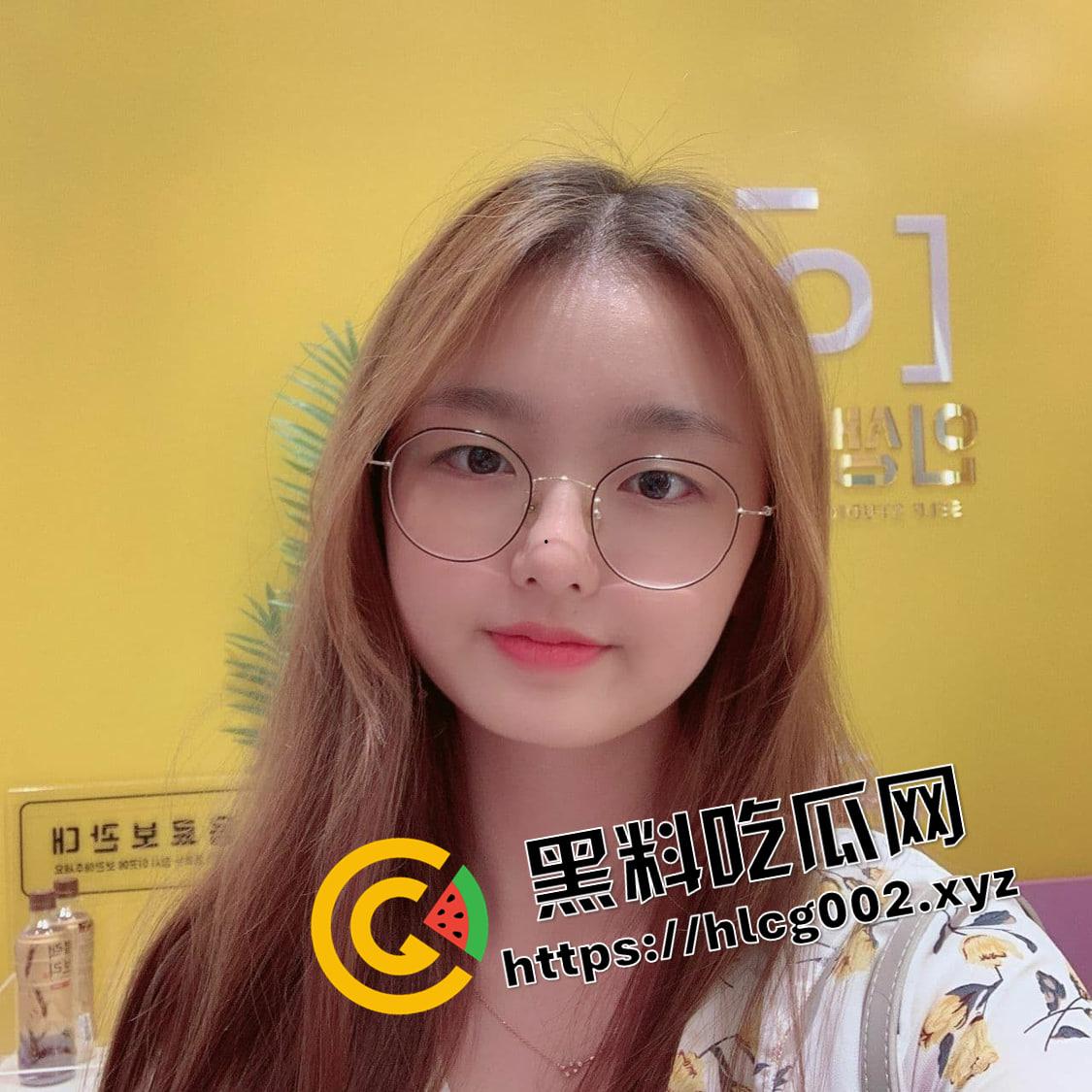 四川大学巨乳学妹 和同校学长玩调教  珠圆玉润极品大奶 极品自拍被学长系数流出-3