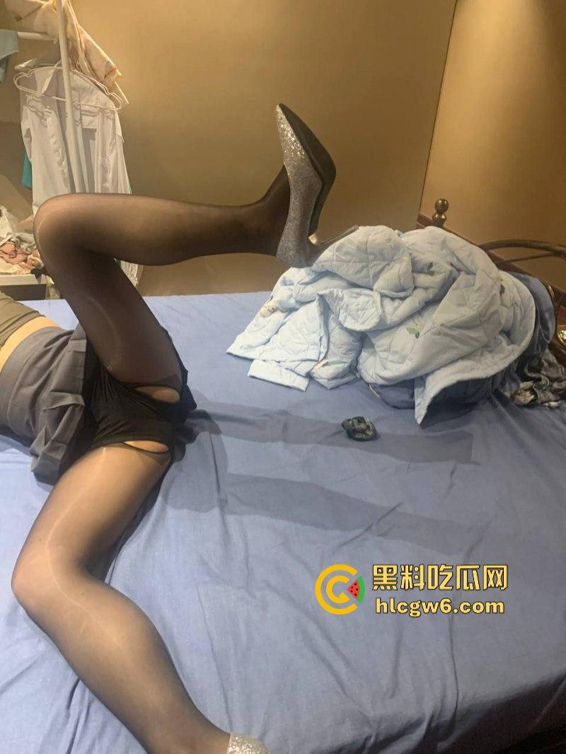 以出差的名义空降全国各地!徐州人妻【鹿林FQ】偷约探花大神酒店激情调教 主动提出录像留念公开曝光-27