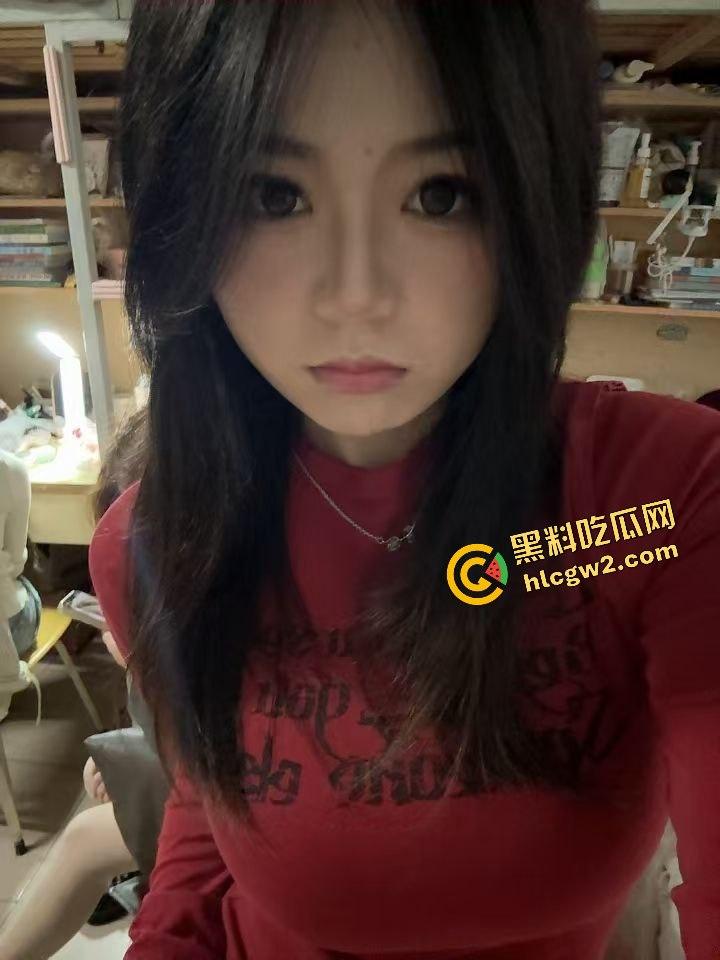 南阳师范学院专升本反差骚鸡『任乐乐』考上本科与校大哥 房内黑丝站起来猛蹬!独家曝光!-2